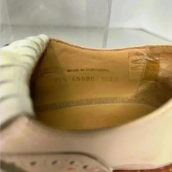 The Office of Angela Scott Mr. Oliver Beige White  Oxford Size 35.5/ 5.5 Women’s - Picture 9 of 12
